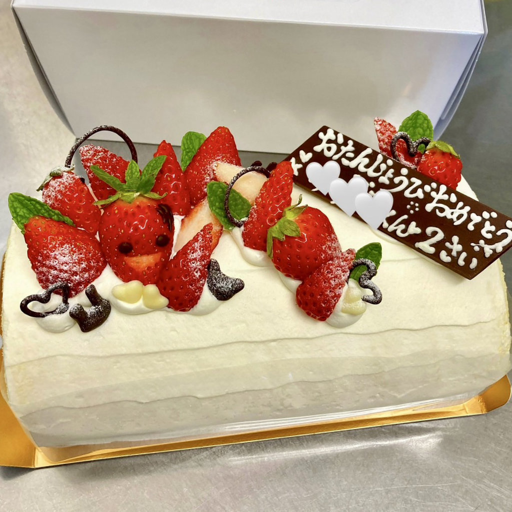 ロールケーキデコ